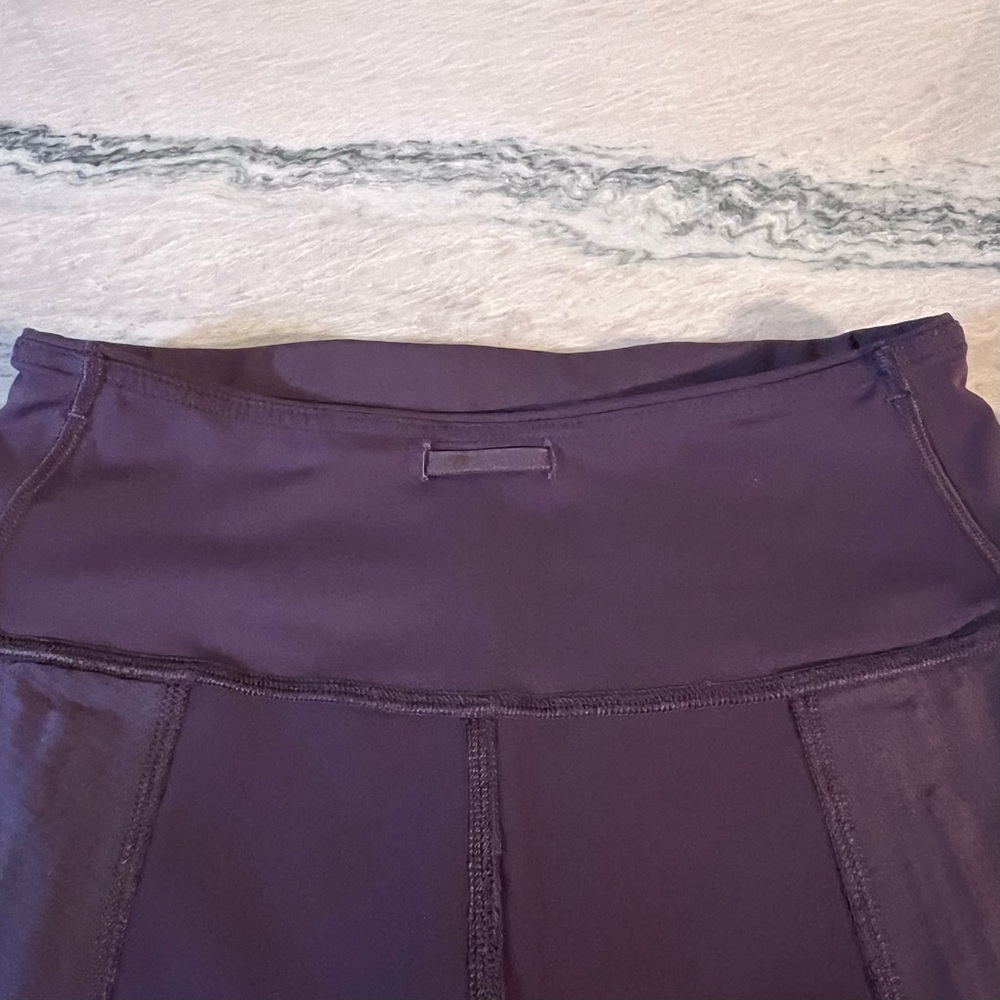 Lululemon Invigorate 7/8 Tight (25") - Picture 13 of 14